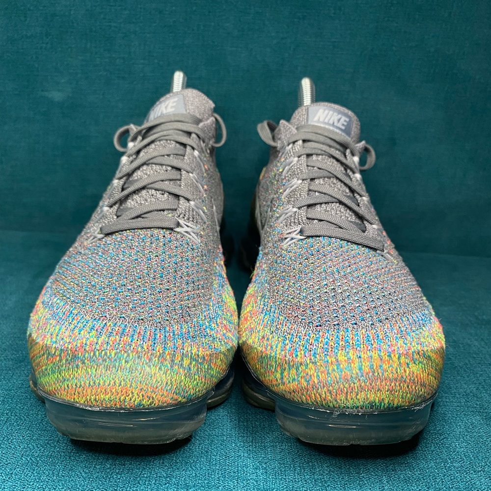 Nike Air Vapormax Flyknit KALEIDOSCOPE Size 8.5 Women's - Picture 4 of 8